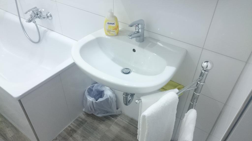 Apartament Avi Goodhouse
